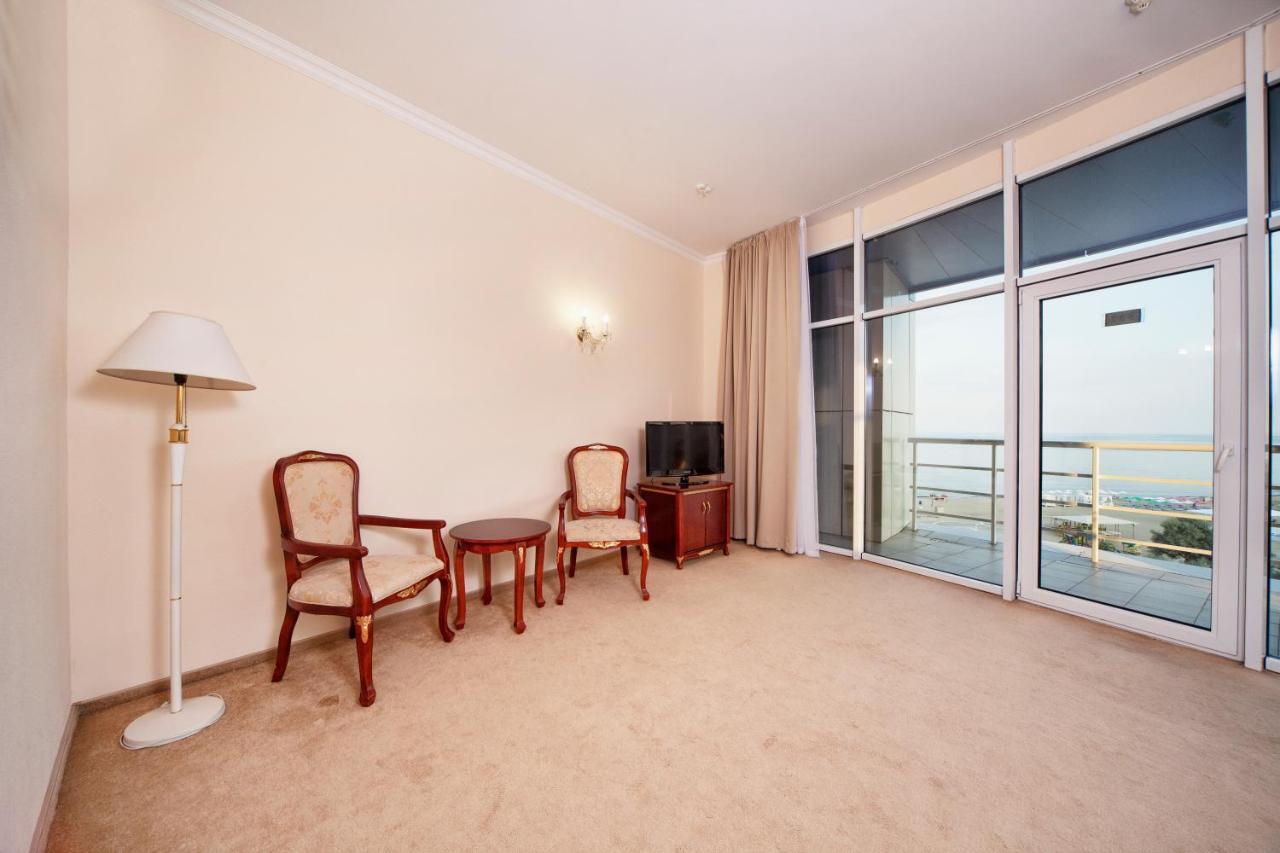 Bugaz Sea View Hotel Hrybivka Eksteriør billede
